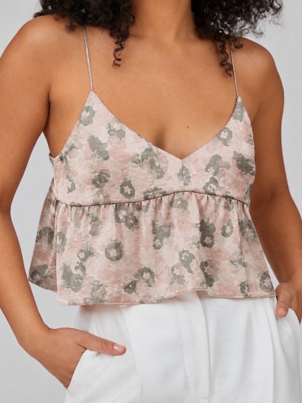 Aritzia Wilfred Lover Satin V Neck Camisole Pink Grey Floral Size Small